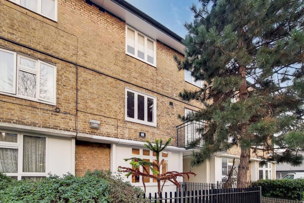 3 bed Annexe for rent in London. From Foxtons - Canary Wharf