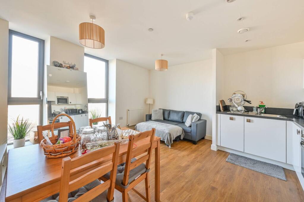 1 bed 1st Floor Flat for rent in London. From Foxtons - Canary Wharf 1 bed 1st Floor Flat for rent in London. From Foxtons - Canary Wharf