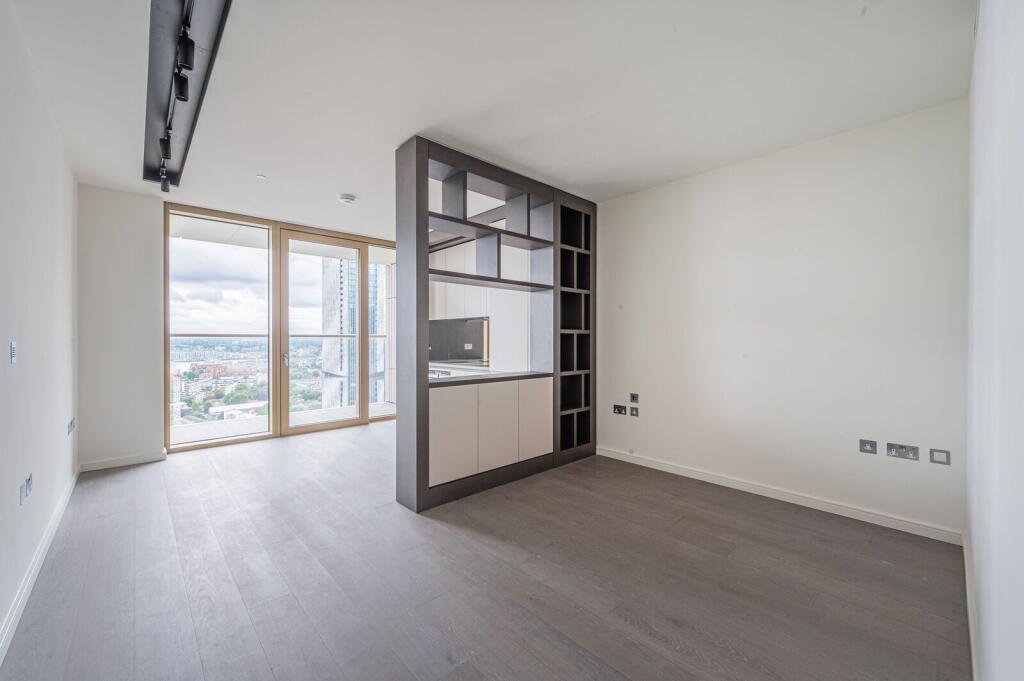 4 bed Studio for rent in Poplar. From Foxtons - Canary Wharf