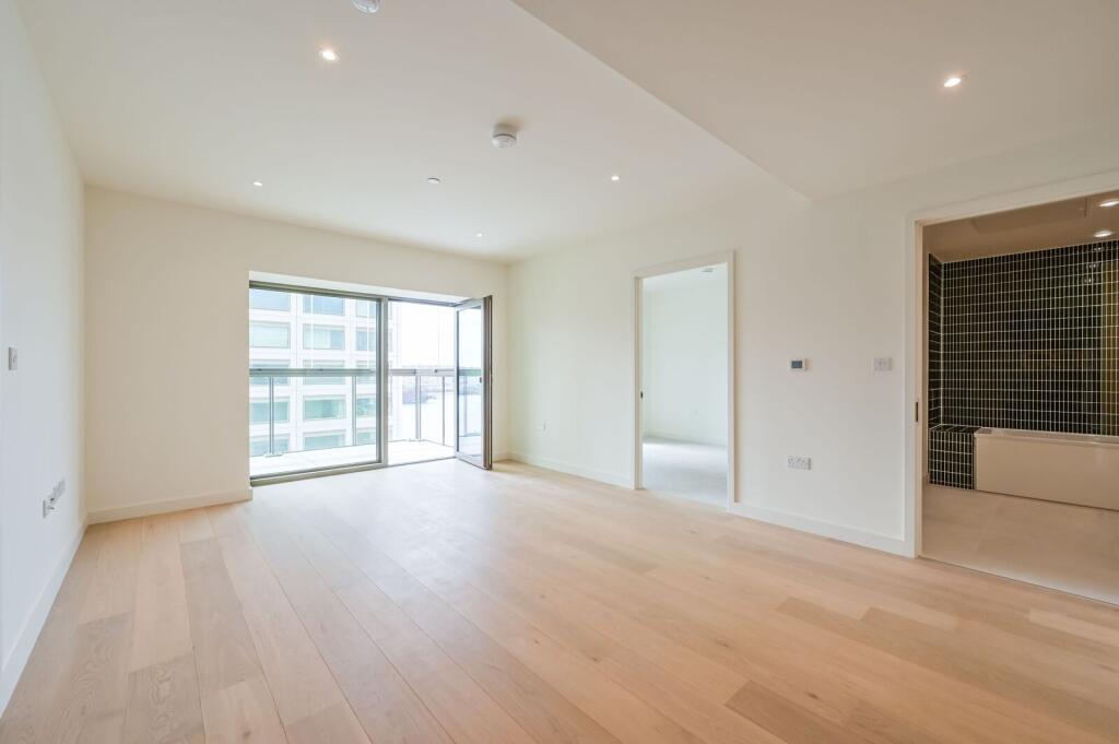 2 bed 1st Floor Flat for rent in . From Foxtons - Canary Wharf 2 bed 1st Floor Flat for rent in . From Foxtons - Canary Wharf