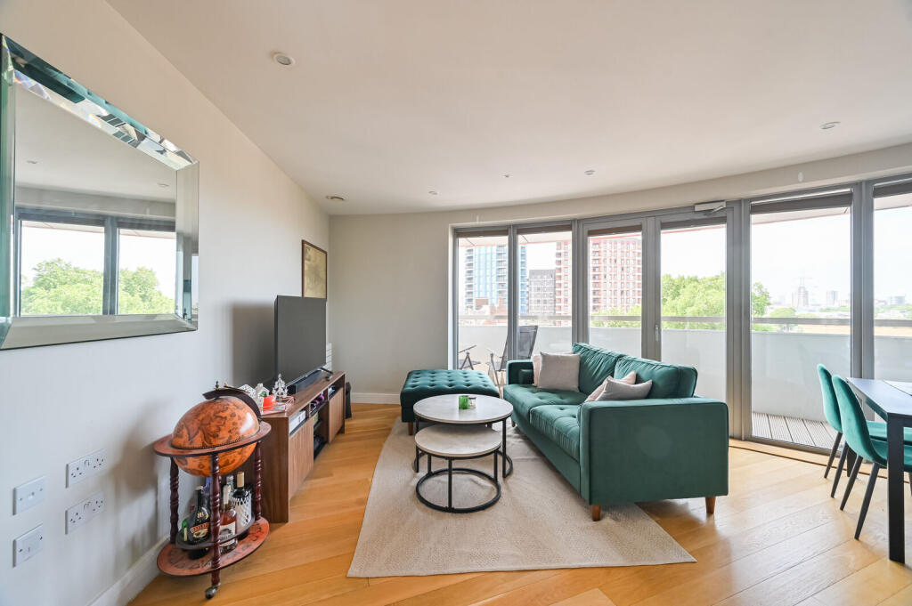 1 bed 1st Floor Flat for rent in West Ham. From Foxtons - Canary Wharf 1 bed 1st Floor Flat for rent in West Ham. From Foxtons - Canary Wharf