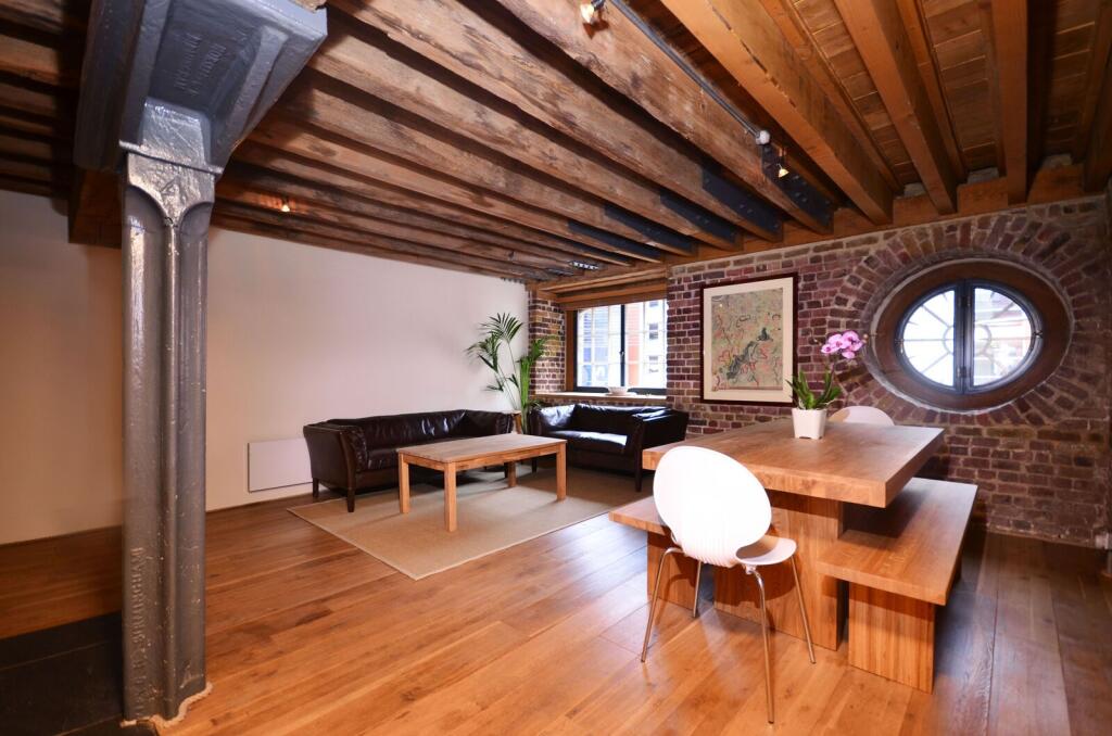 2 bed 1st Floor Flat for rent in London. From Foxtons - Canary Wharf