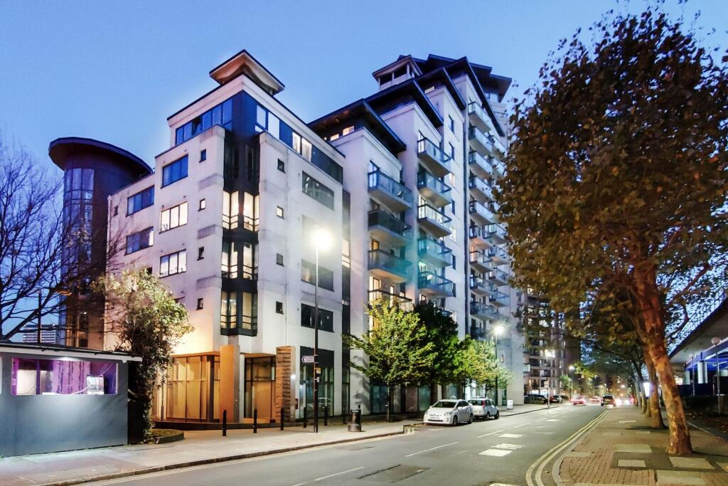 1 bed 1st Floor Flat for rent in London. From Foxtons - Canary Wharf 1 bed 1st Floor Flat for rent in London. From Foxtons - Canary Wharf