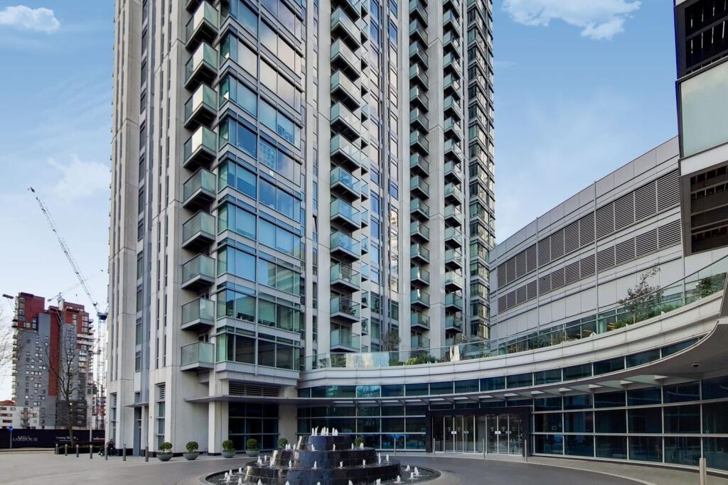 2 bed 1st Floor Flat for rent in Poplar. From Foxtons - Canary Wharf 2 bed 1st Floor Flat for rent in Poplar. From Foxtons - Canary Wharf