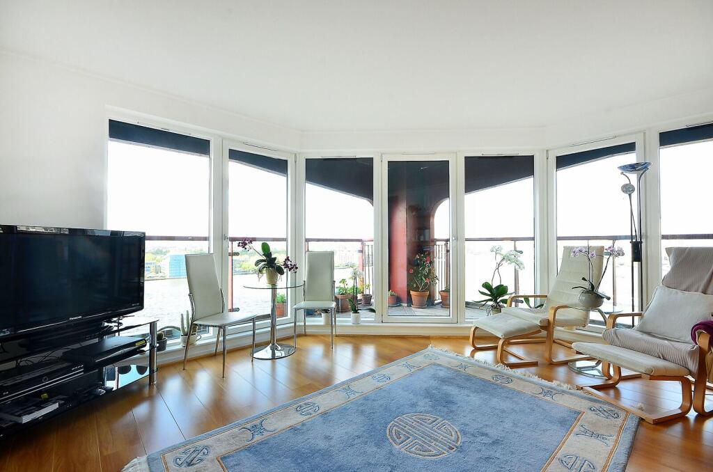 2 bed 1st Floor Flat for rent in London. From Foxtons - Canary Wharf 2 bed 1st Floor Flat for rent in London. From Foxtons - Canary Wharf