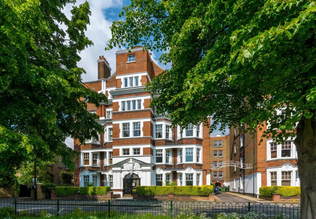 2 bed 1st Floor Flat for rent in London. From Foxtons - Chiswick