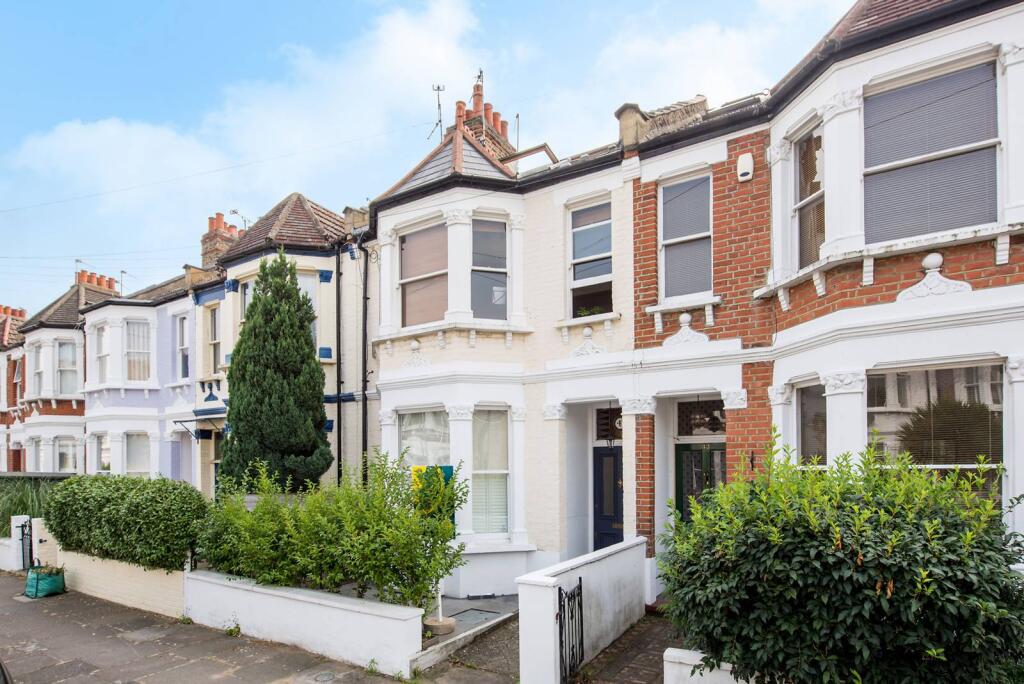 2 bed 1st Floor Flat for rent in London. From Foxtons - Chiswick