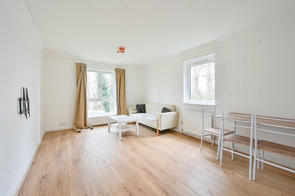1 bed 1st Floor Flat for rent in London. From Foxtons - Chiswick