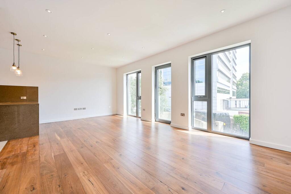 5 bed Mid Terraced House for rent in London. From Foxtons - Chiswick 5 bed Mid Terraced House for rent in London. From Foxtons - Chiswick