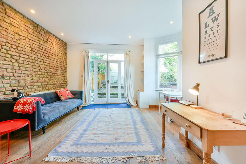 2 bed End of Terrace for rent in Acton. From Foxtons - Chiswick