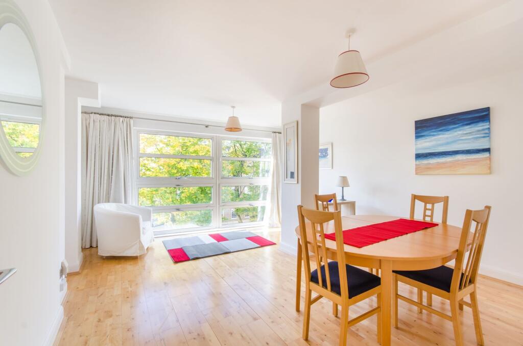 1 bed 1st Floor Flat for rent in Brentford. From Foxtons - Chiswick