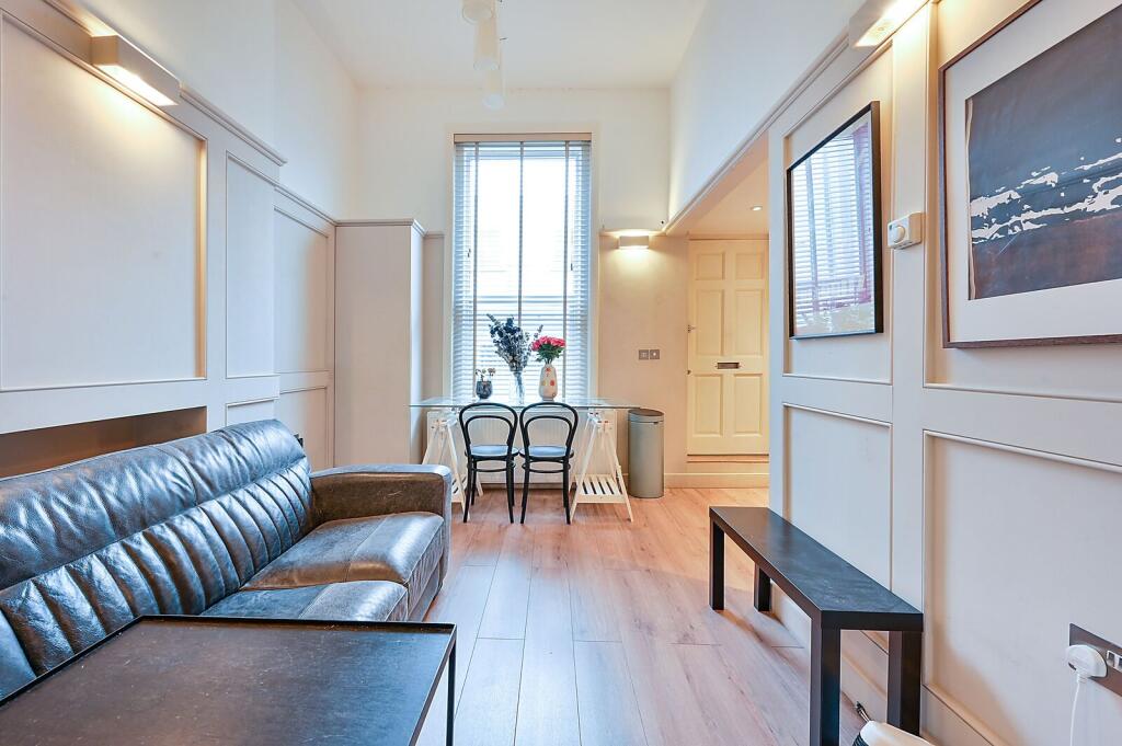 4 bed Studio for rent in London. From Foxtons - Chiswick