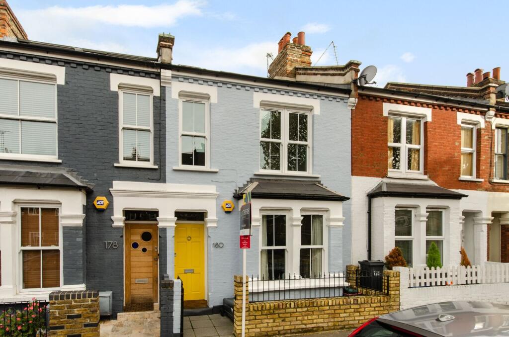 5 bed Mid Terraced House for rent in Chiswick. From Foxtons - Chiswick 5 bed Mid Terraced House for rent in Chiswick. From Foxtons - Chiswick