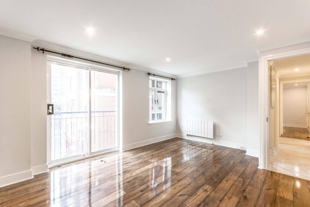 2 bed 1st Floor Flat for rent in London. From Foxtons - Clerkenwell