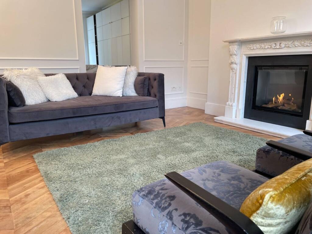 2 bed 1st Floor Flat for rent in London. From Foxtons - Clerkenwell