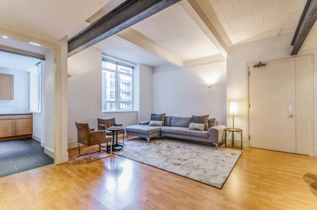 2 bed 1st Floor Flat for rent in London. From Foxtons - Clerkenwell