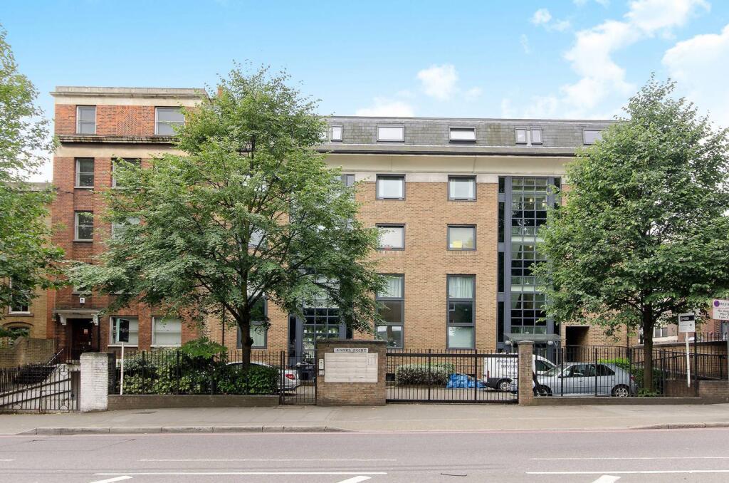 1 bed 1st Floor Flat for rent in London. From Foxtons - Clerkenwell