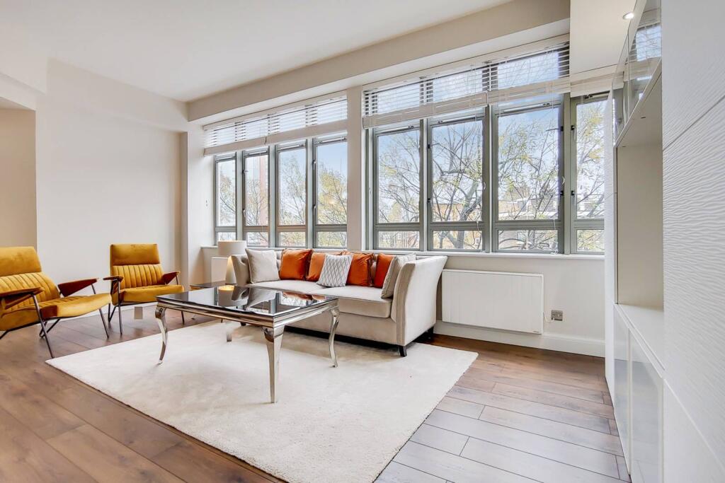 2 bed 1st Floor Flat for rent in Islington. From Foxtons - Clerkenwell