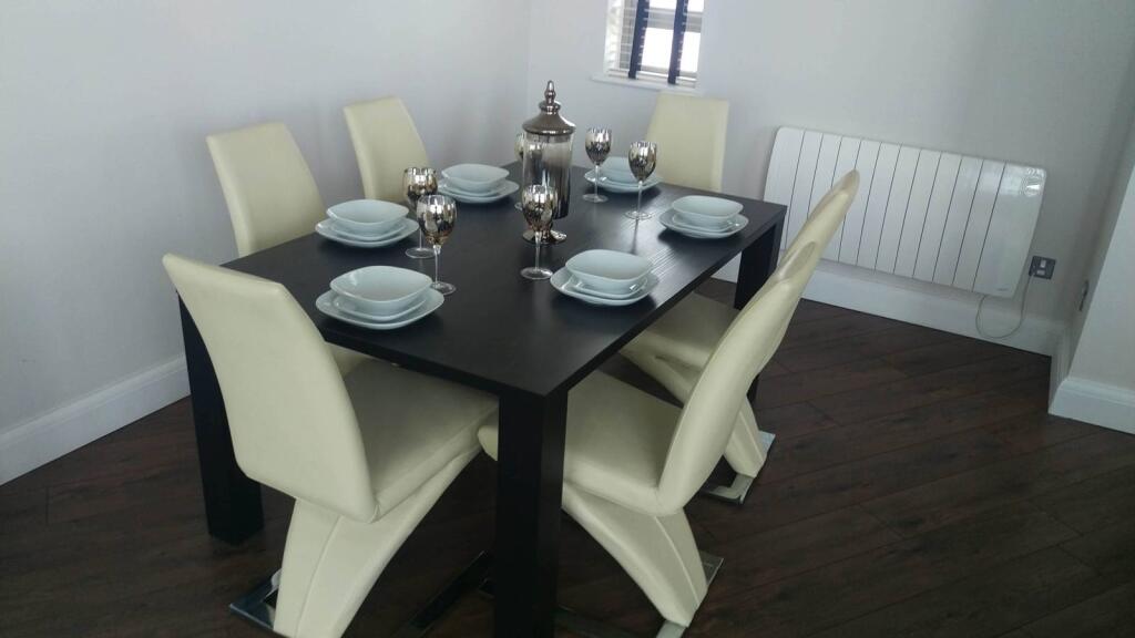 2 bed 1st Floor Flat for rent in London. From Foxtons - Clerkenwell