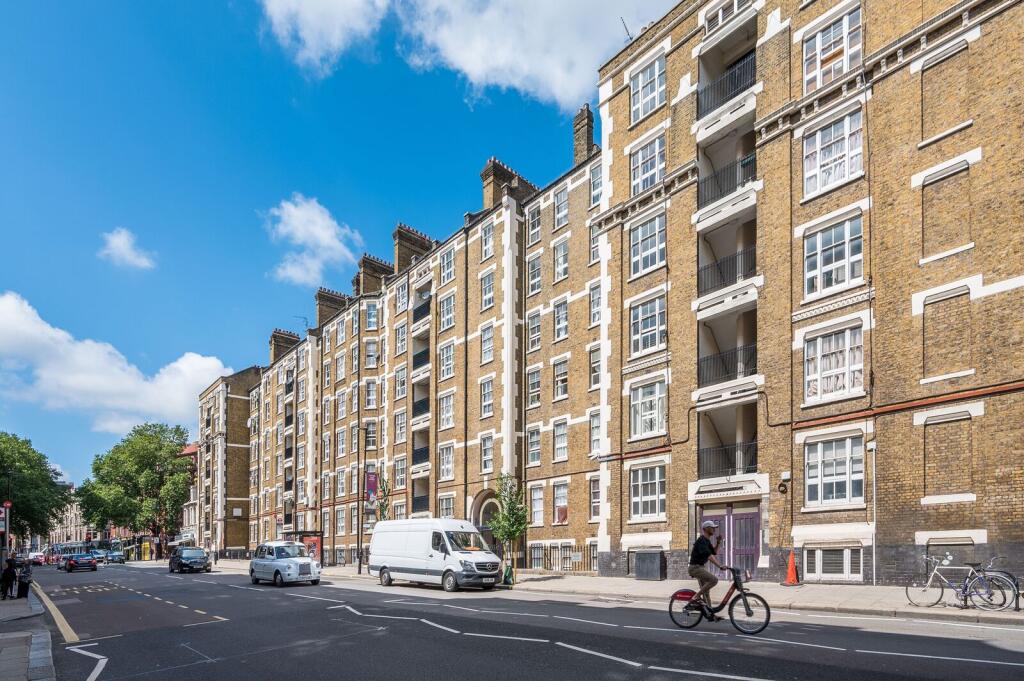 2 bed 1st Floor Flat for rent in London. From Foxtons - Clerkenwell 2 bed 1st Floor Flat for rent in London. From Foxtons - Clerkenwell