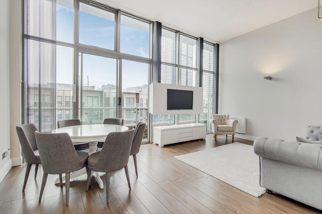 2 bed Penthouse for rent in London. From Foxtons - Clerkenwell