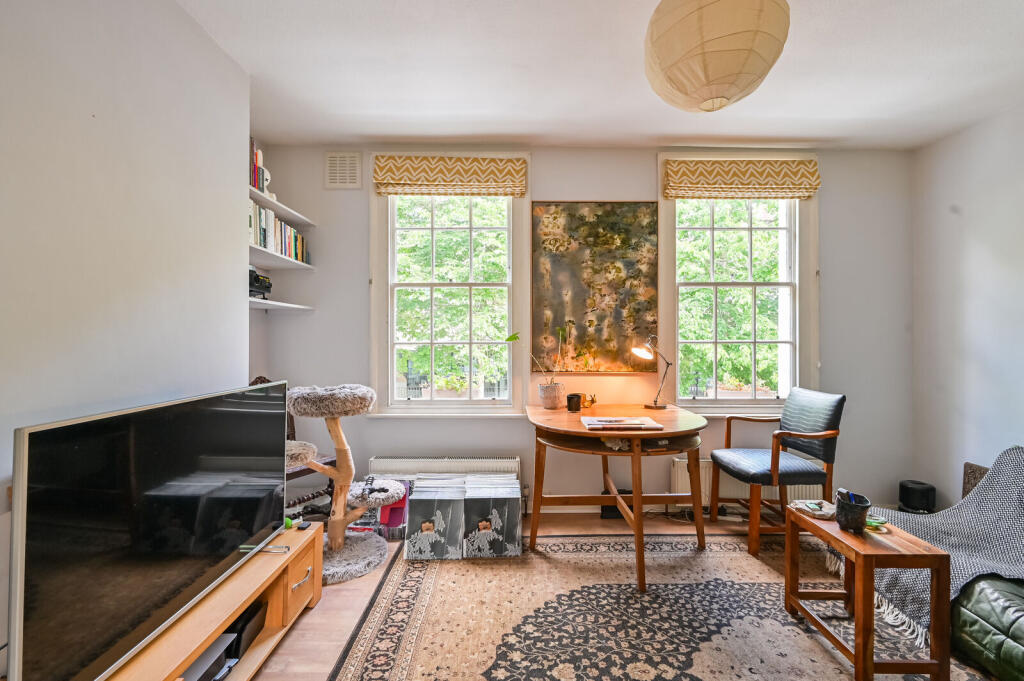 1 bed 1st Floor Flat for rent in London. From Foxtons - Clerkenwell