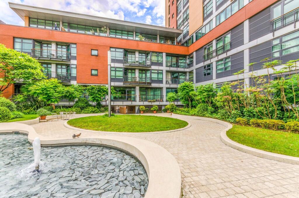1 bed 1st Floor Flat for rent in London. From Foxtons - Clerkenwell