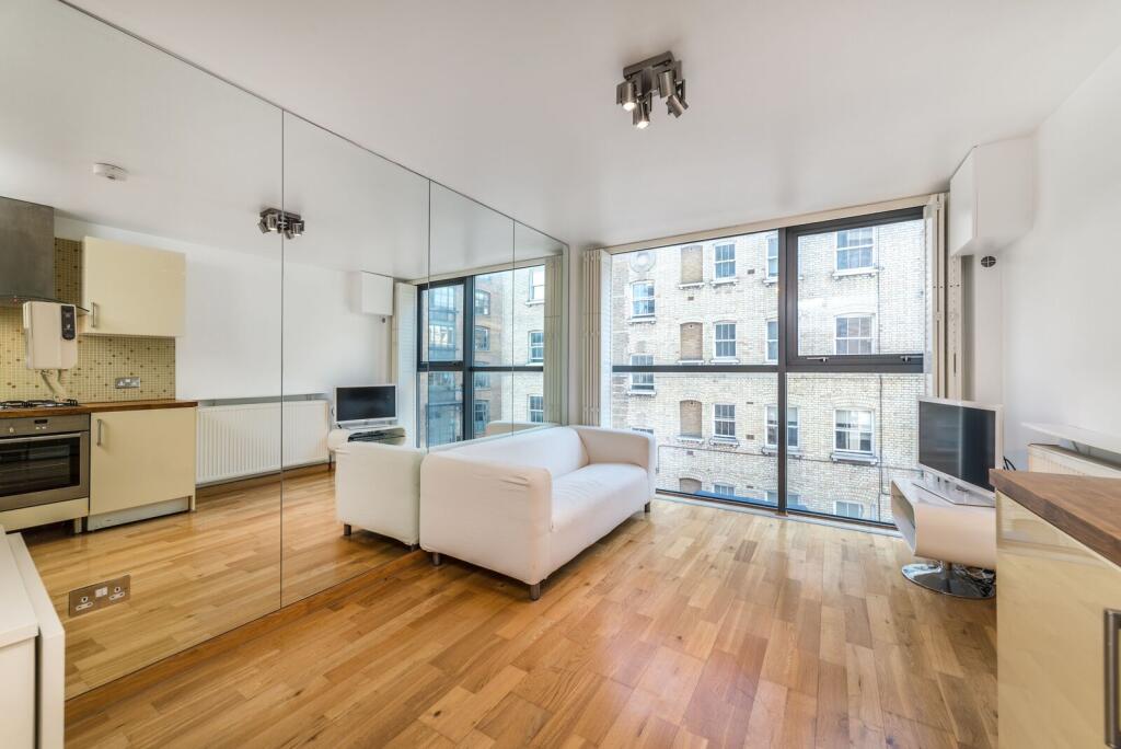 1 bed 1st Floor Flat for rent in London. From Foxtons - Clerkenwell