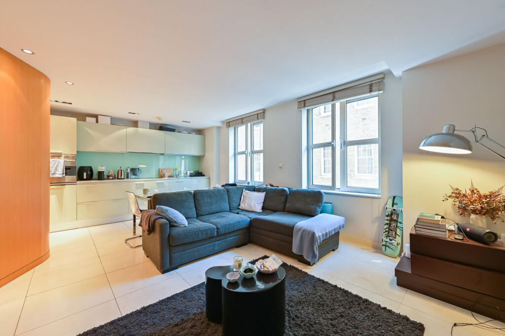 2 bed 1st Floor Flat for rent in London. From Foxtons - Clerkenwell 2 bed 1st Floor Flat for rent in London. From Foxtons - Clerkenwell