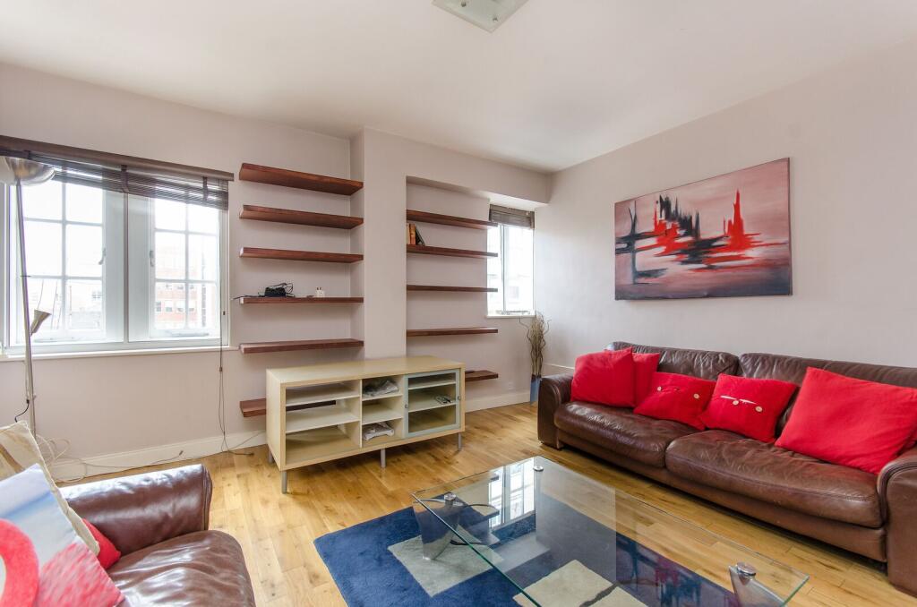 2 bed 1st Floor Flat for rent in London. From Foxtons - Clerkenwell