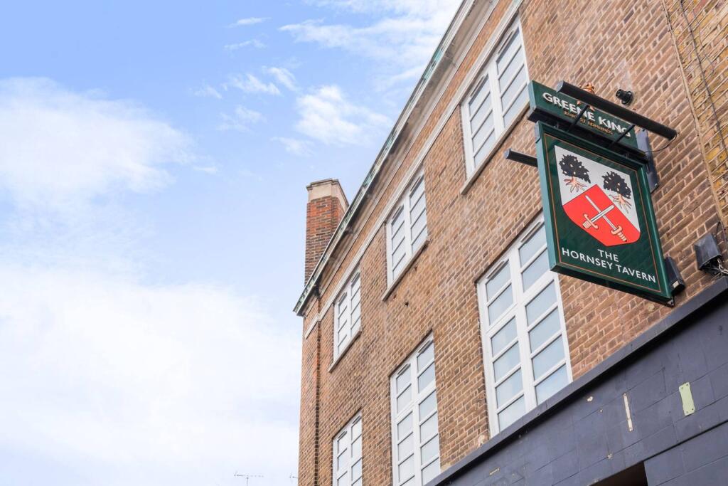 1 bed 1st Floor Flat for rent in London. From Foxtons - Crouch End