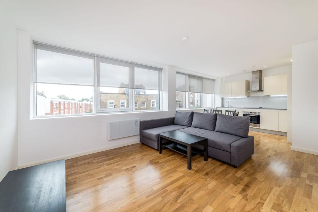 1 bed 1st Floor Flat for rent in Hornsey. From Foxtons - Crouch End
