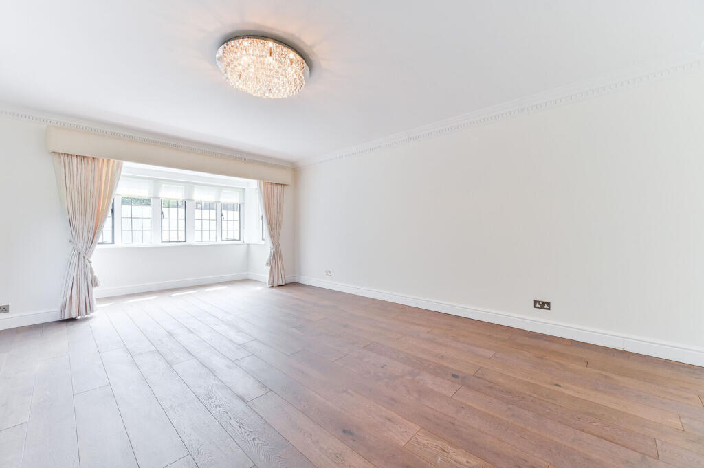 3 bed Semi Detached for rent in Purley. From Foxtons - Croydon