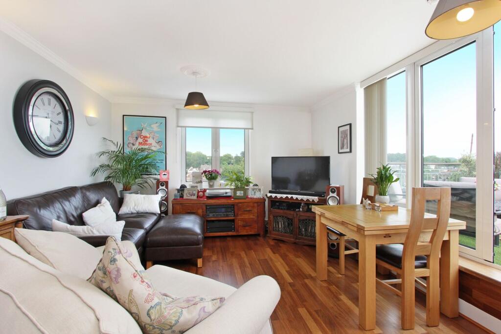 2 bed 1st Floor Flat for rent in Croydon. From Foxtons - Croydon 2 bed 1st Floor Flat for rent in Croydon. From Foxtons - Croydon