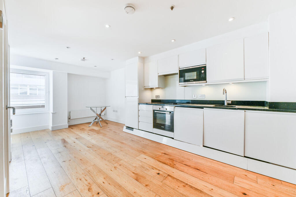 1 bed 1st Floor Flat for rent in Croydon. From Foxtons - Croydon 1 bed 1st Floor Flat for rent in Croydon. From Foxtons - Croydon