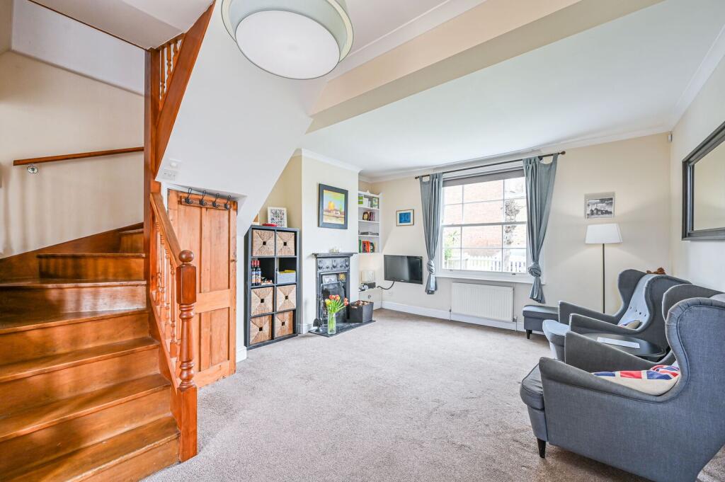 3 bed Semi Detached for rent in Penge. From Foxtons - Dulwich
