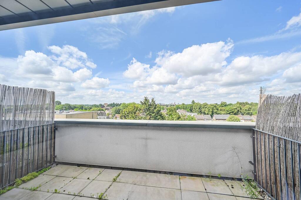 2 bed 1st Floor Flat for rent in London. From Foxtons - Ealing 2 bed 1st Floor Flat for rent in London. From Foxtons - Ealing