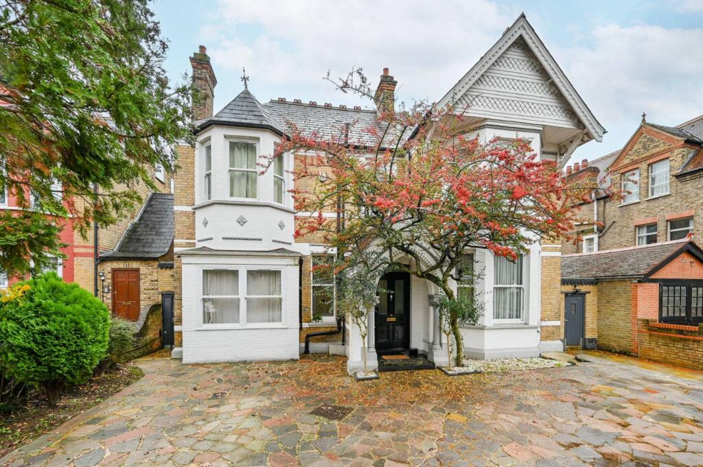 7 bed Detached for rent in London. From Foxtons - Ealing
