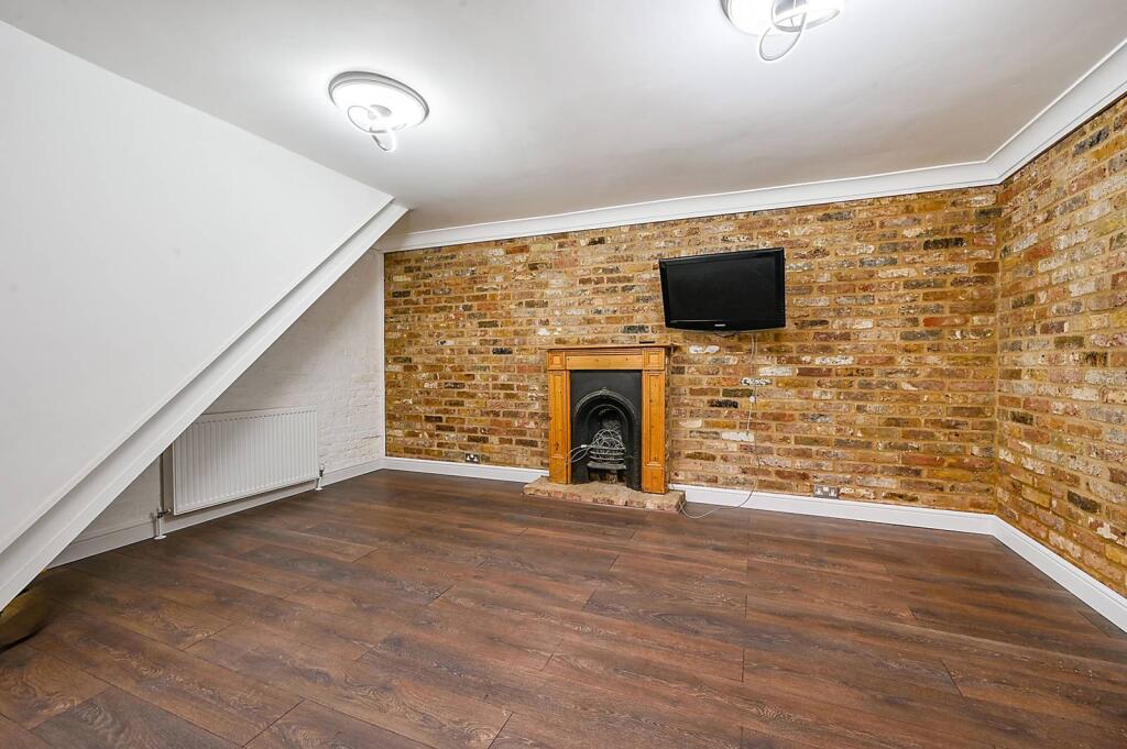 0 bed Studio for rent in London. From Foxtons - Ealing