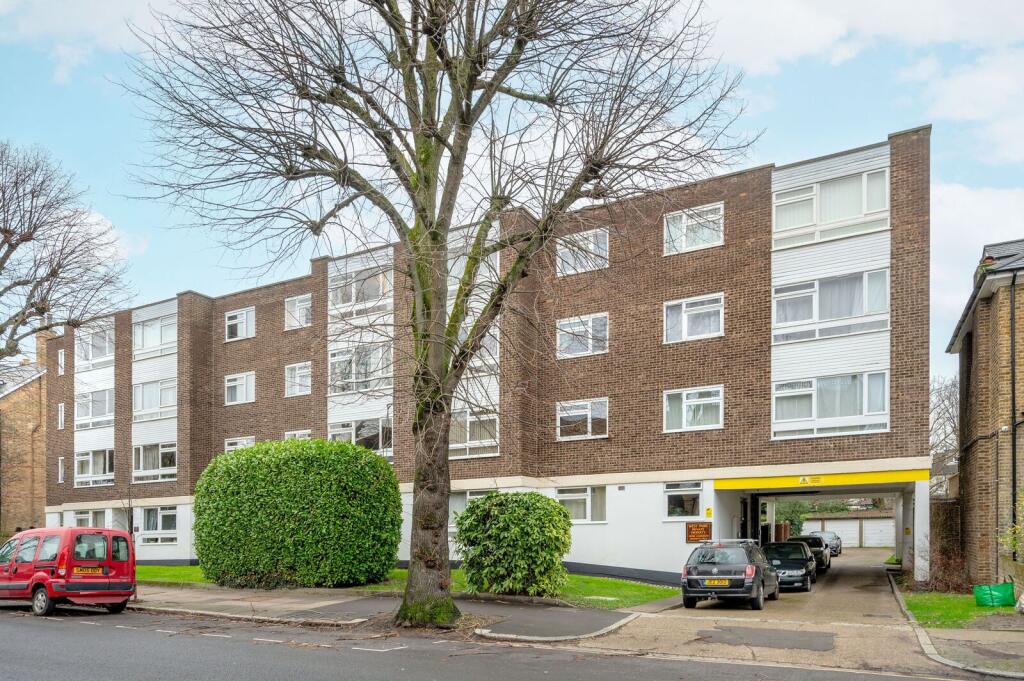 2 bed 1st Floor Flat for rent in Acton. From Foxtons - Ealing