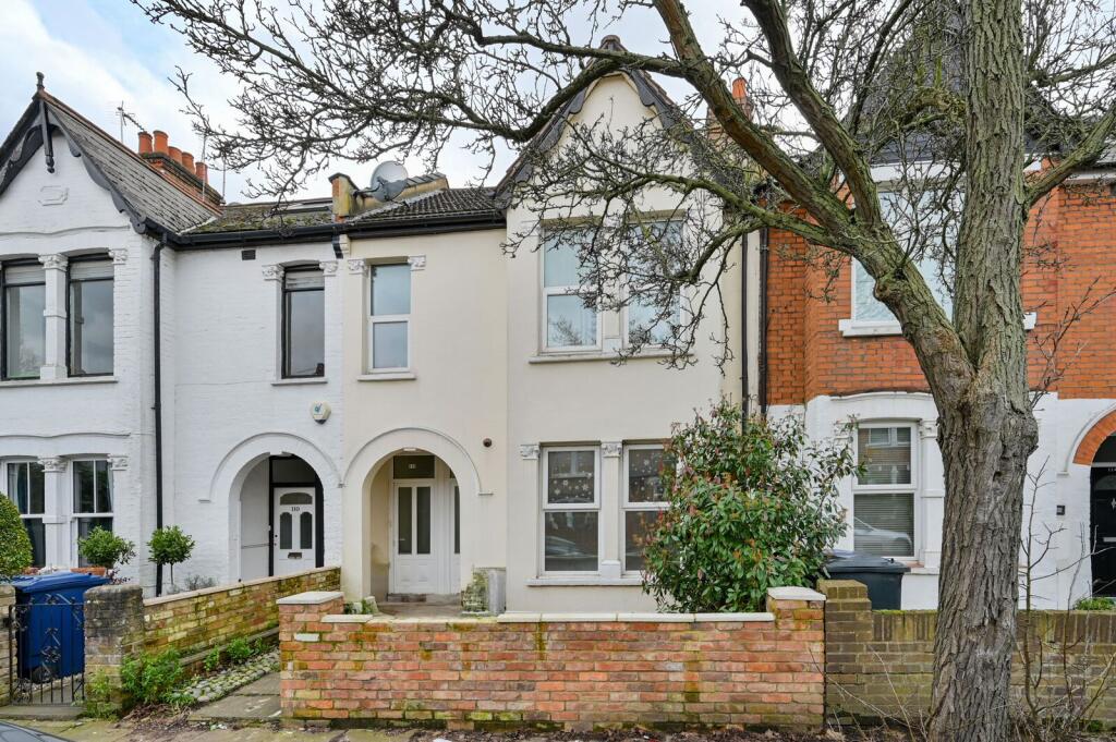 2 bed 1st Floor Flat for rent in Brentford. From Foxtons - Ealing