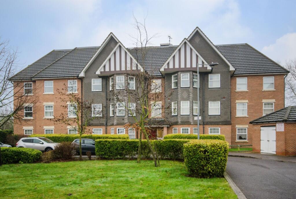 2 bed 1st Floor Flat for rent in London. From Foxtons - Ealing