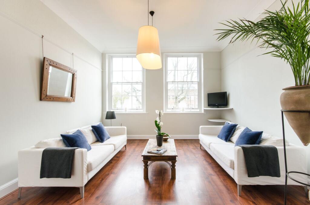 2 bed 1st Floor Flat for rent in Brentford. From Foxtons - Ealing