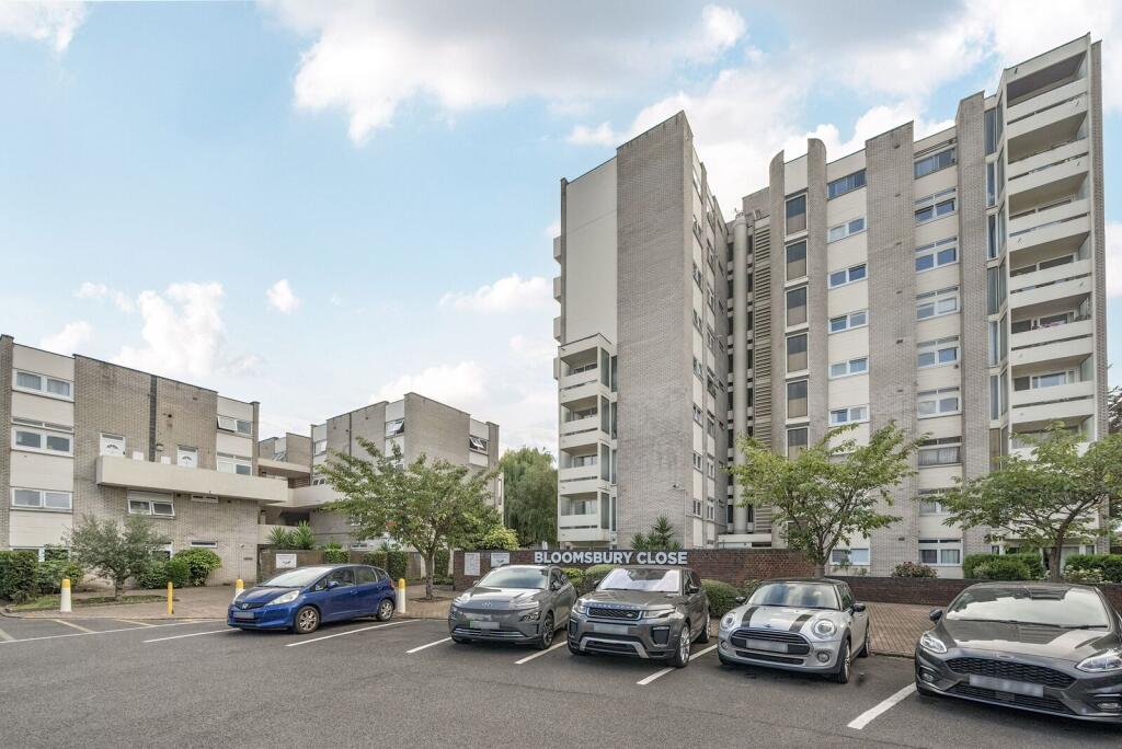 2 bed 1st Floor Flat for rent in Acton. From Foxtons - Ealing