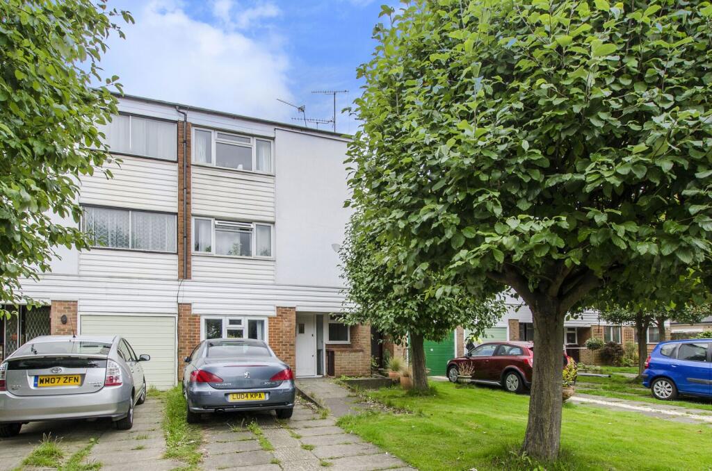 0 bed Studio for rent in Greenford. From Foxtons - Ealing
