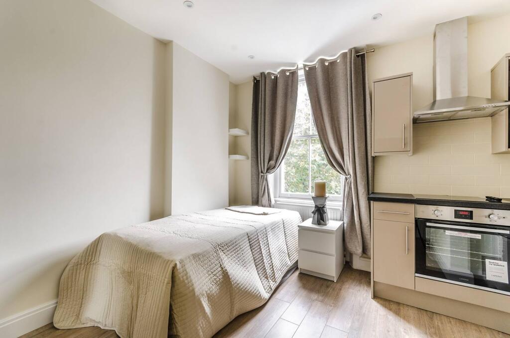 0 bed Studio for rent in London. From Foxtons - Earls Court