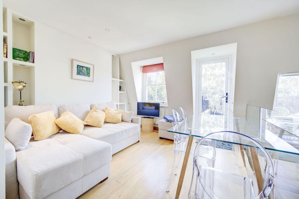 1 bed 1st Floor Flat for rent in Kensington. From Foxtons - Earls Court