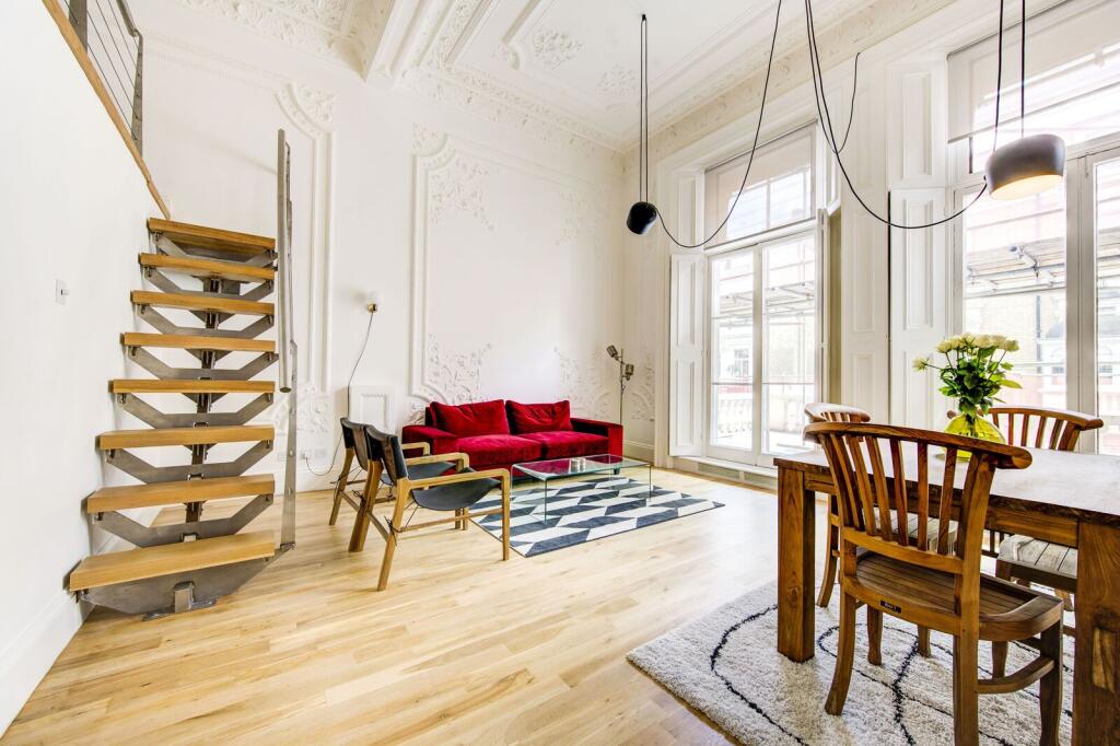 2 bed 1st Floor Flat for rent in Kensington. From Foxtons - Earls Court