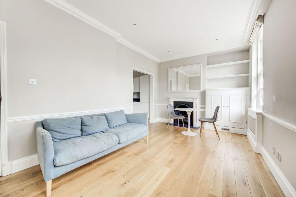 2 bed 1st Floor Flat for rent in London. From Foxtons - Earls Court