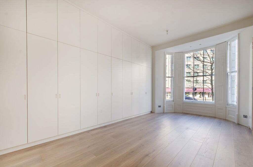 4 bed Studio for rent in Kensington. From Foxtons - Earls Court